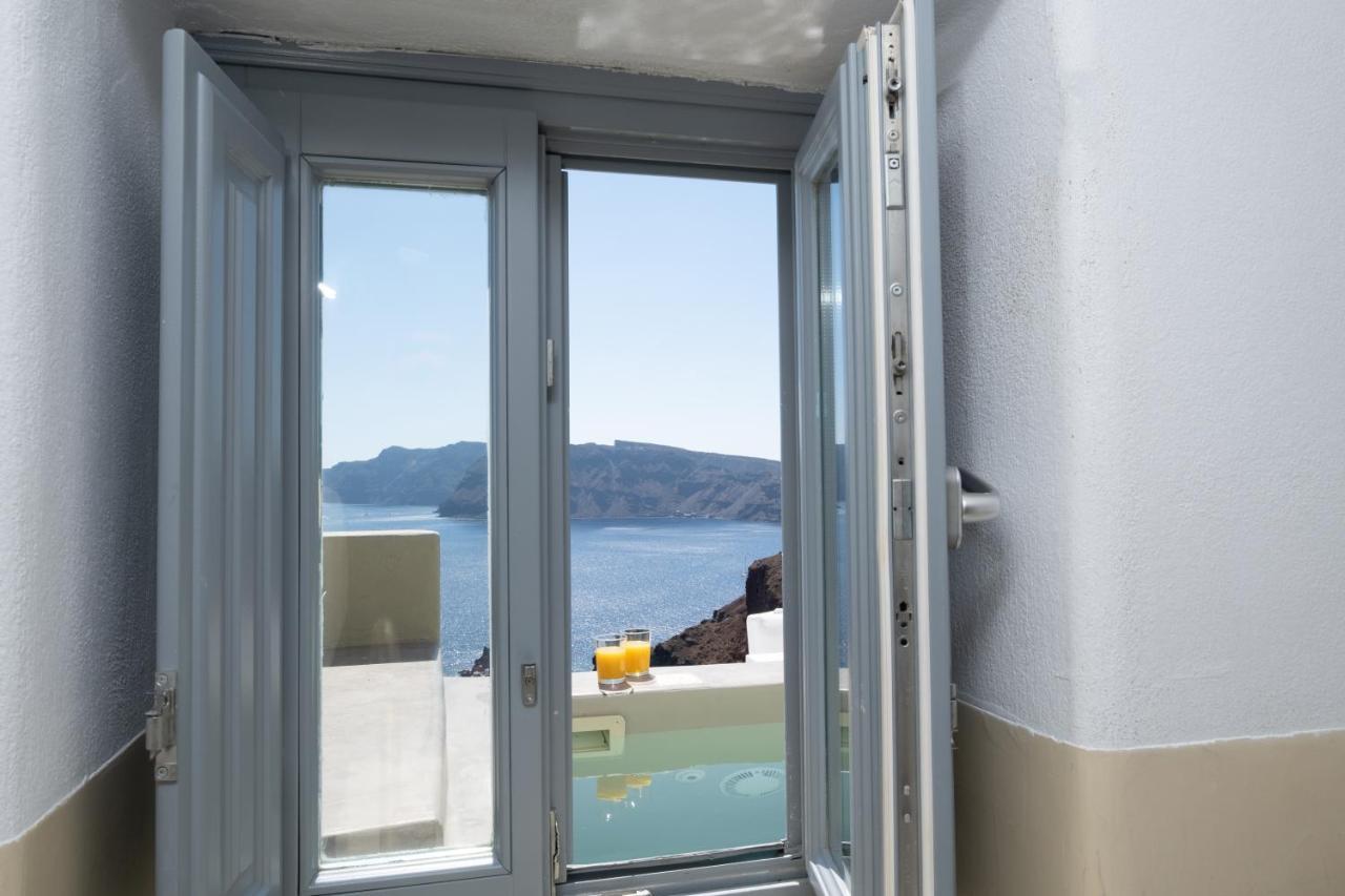 Santoroia Luxury Suites By Caldera Houses Extérieur photo
