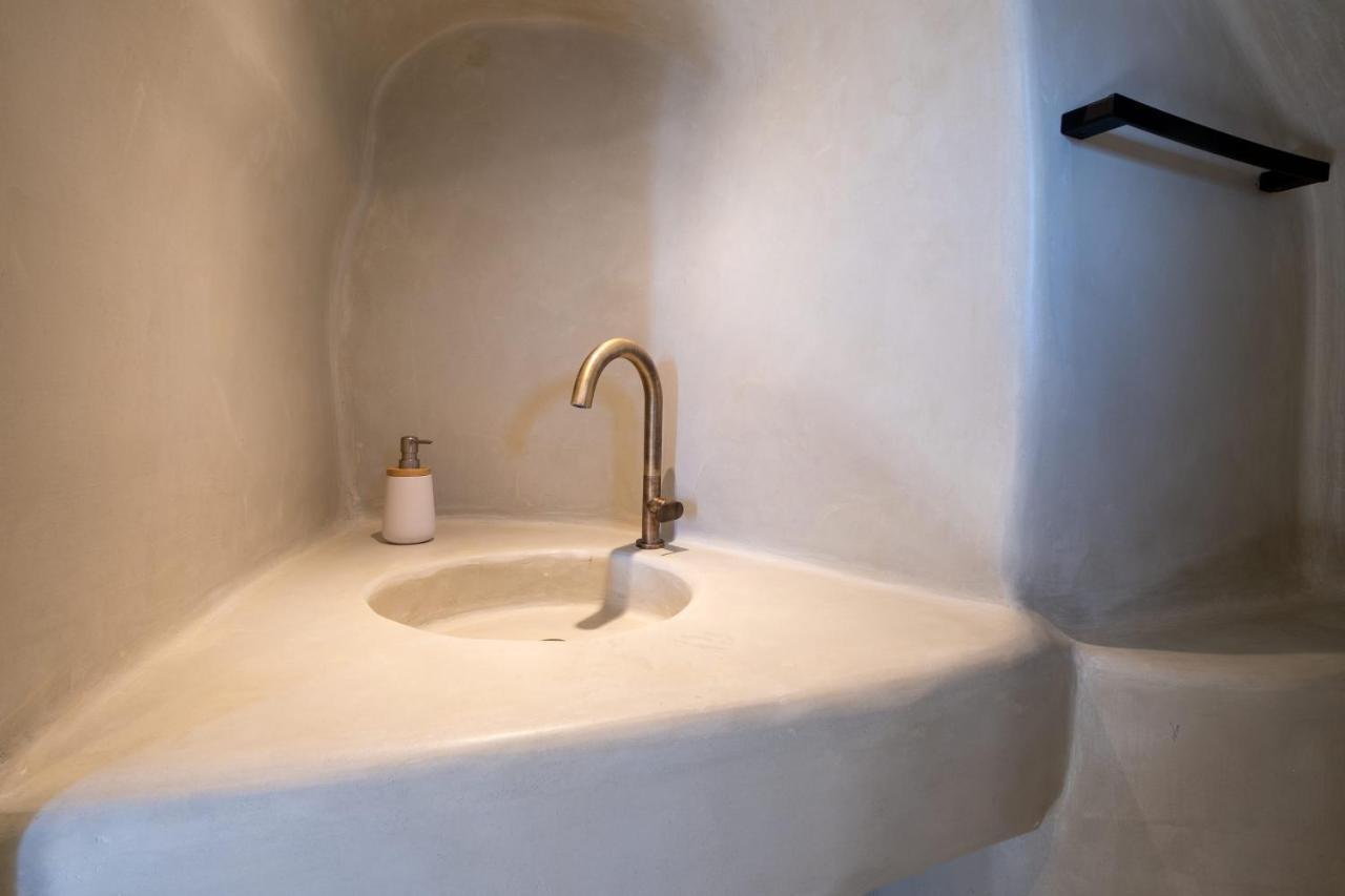 Santoroia Luxury Suites By Caldera Houses Extérieur photo