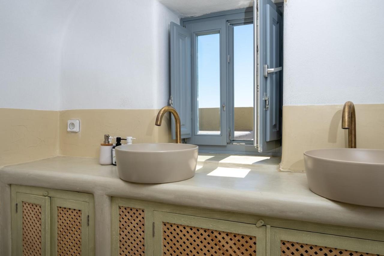 Santoroia Luxury Suites By Caldera Houses Extérieur photo