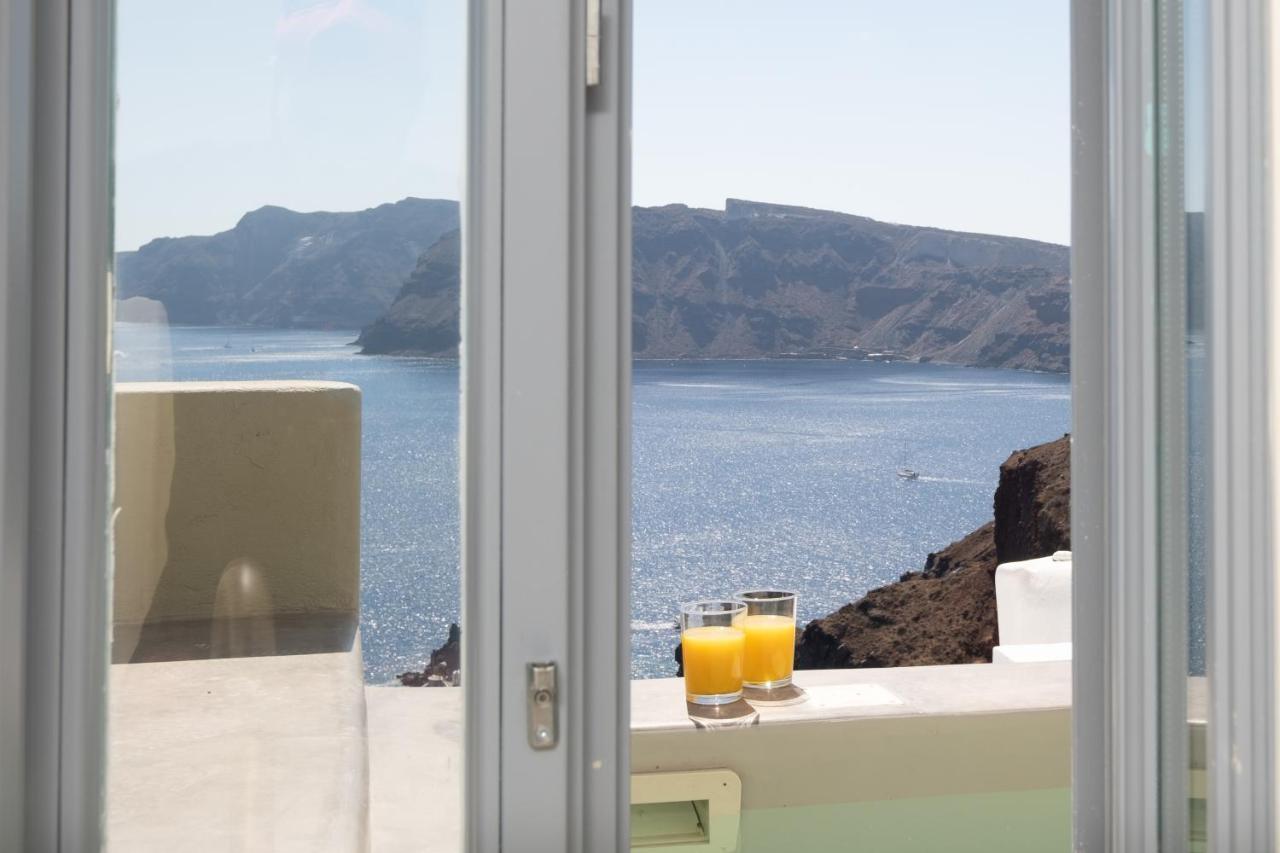Santoroia Luxury Suites By Caldera Houses Extérieur photo