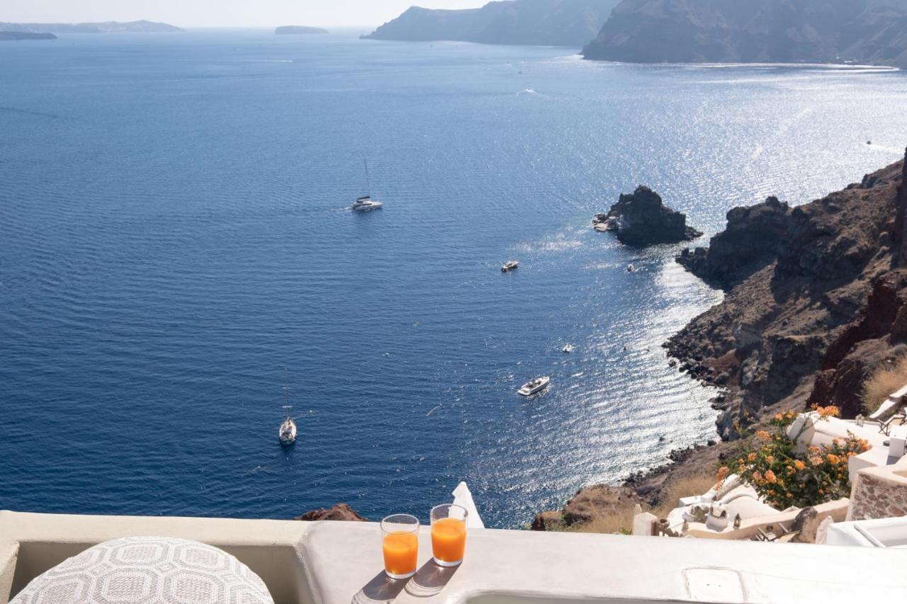 Santoroia Luxury Suites By Caldera Houses Extérieur photo
