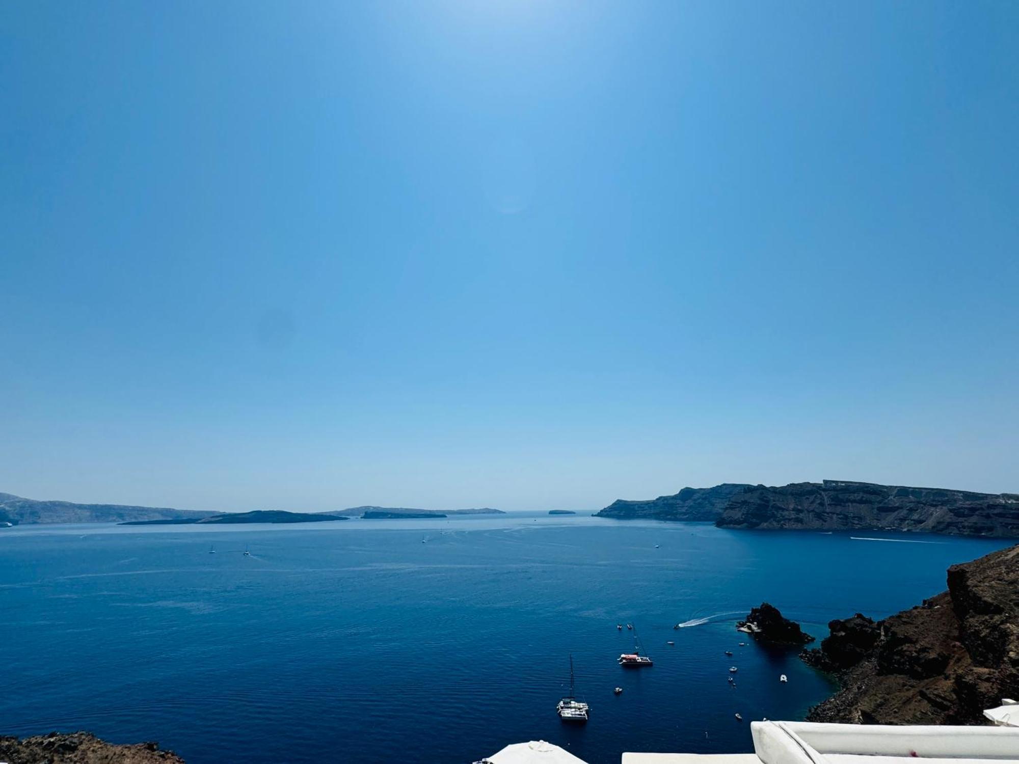 Santoroia Luxury Suites By Caldera Houses Extérieur photo