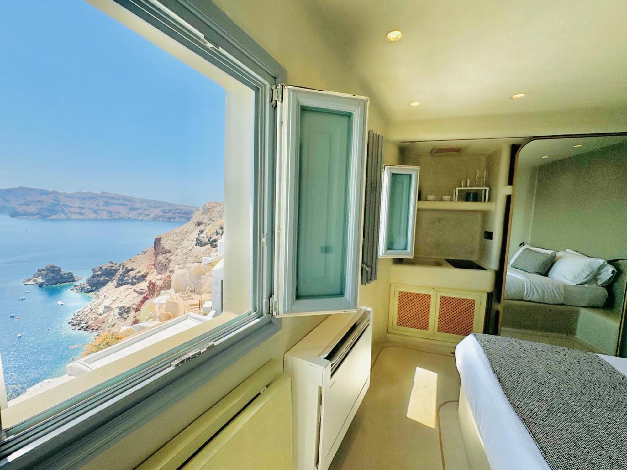 Santoroia Luxury Suites By Caldera Houses Extérieur photo