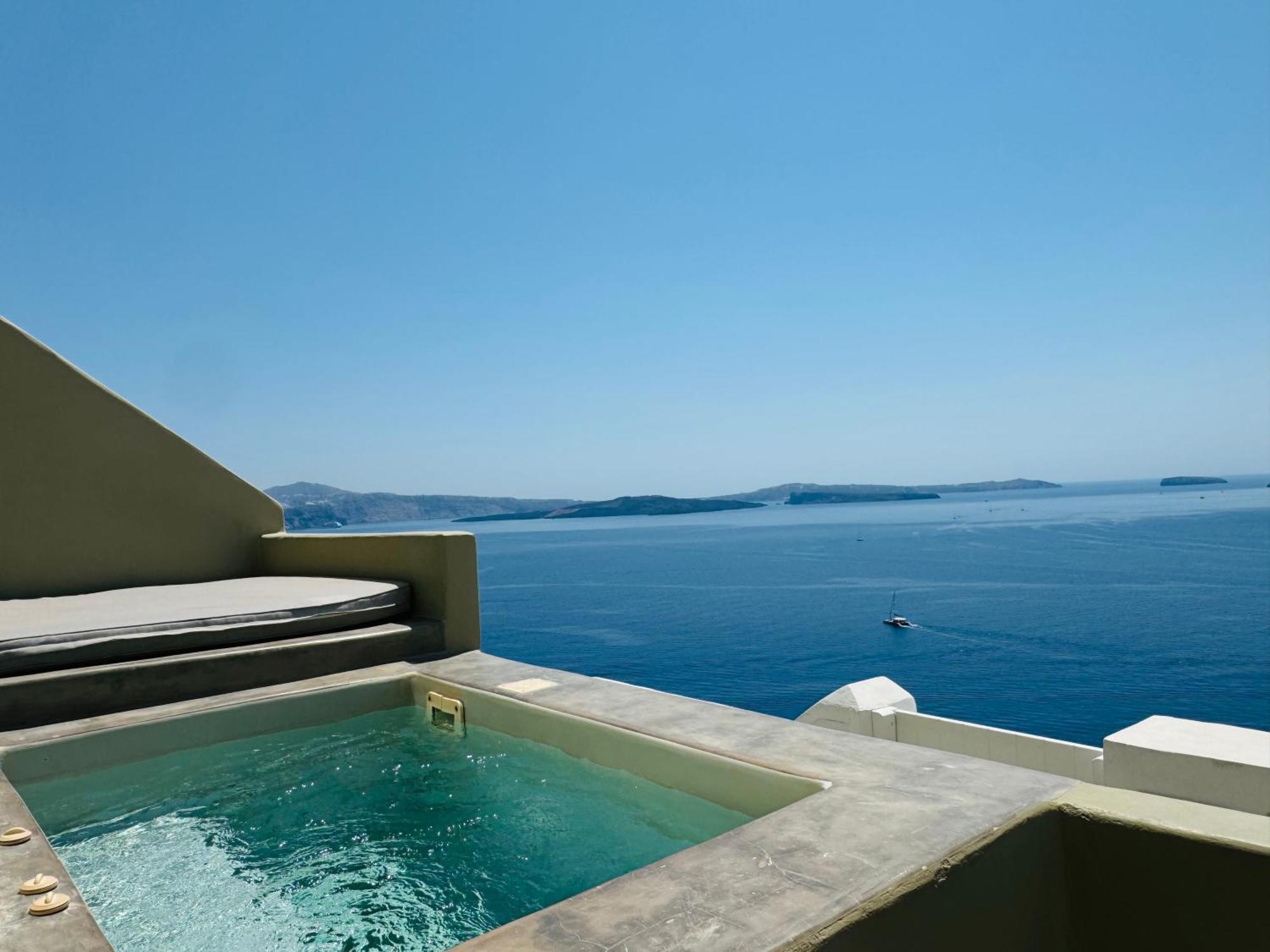 Santoroia Luxury Suites By Caldera Houses Extérieur photo