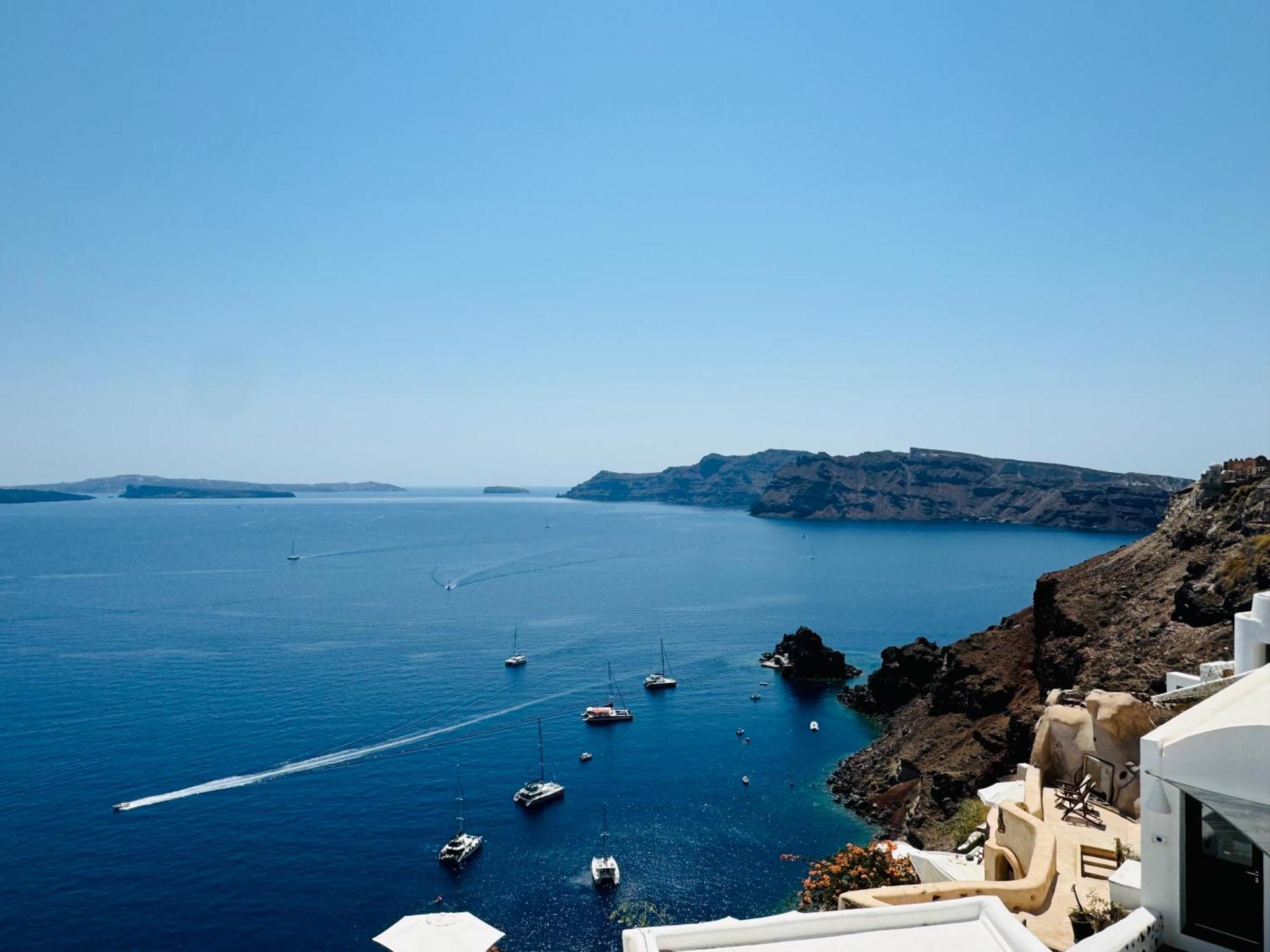 Santoroia Luxury Suites By Caldera Houses Extérieur photo