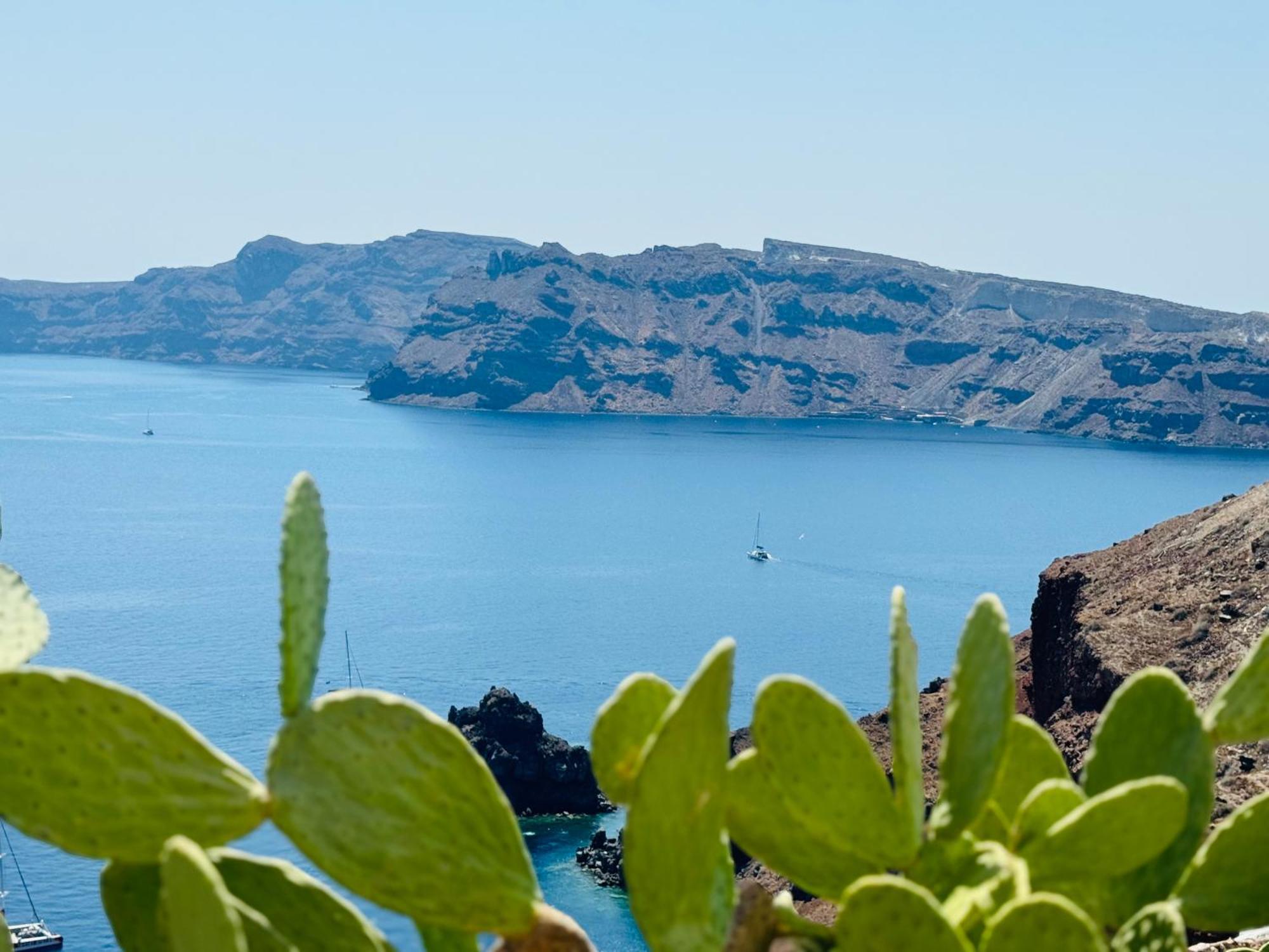 Santoroia Luxury Suites By Caldera Houses Extérieur photo